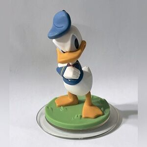 Disney Infinity 2.0 x Donald Duck 🦆 Buy 4 $14 Figures Get TWO $14s FREE 🤬